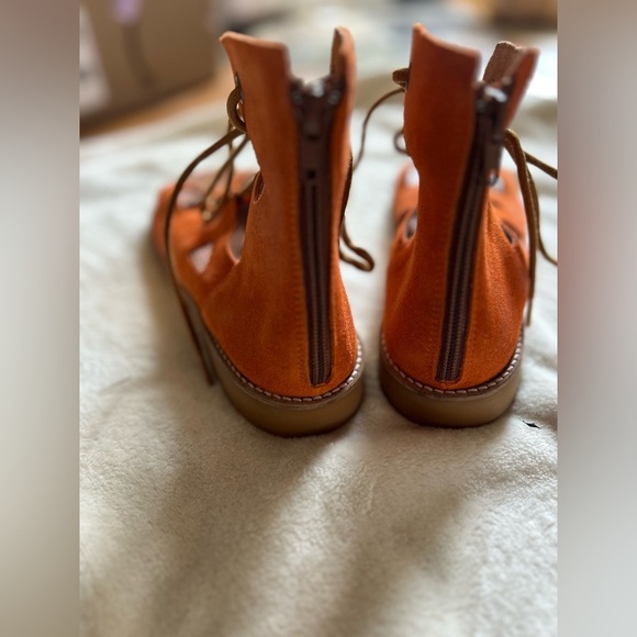 Casta nwot cognac suede leather gladiator lace up sandals size 38 Boho peasant - Picture 7 of 9